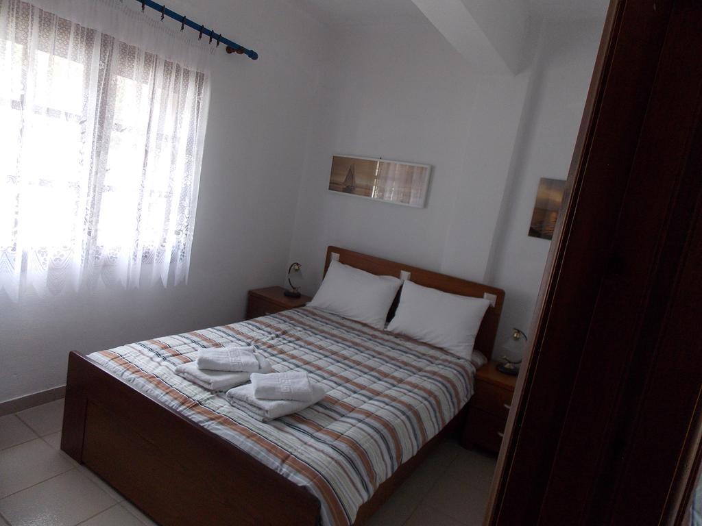 Helios Land Apartman Néosz Marmarász Kültér fotó